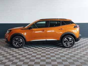 Used Peugeot 2008 2023 for sale - 79529827: Photo