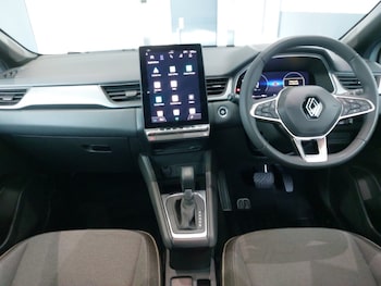 Used Renault Captur 2024 for sale - 78987919: Photo