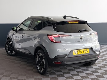 Used Renault Captur 2024 for sale - 78987919: Photo