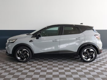 Used Renault Captur 2024 for sale - 78987919: Photo