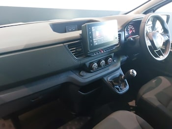 Used Renault Trafic 2024 for sale - 79581522: Photo