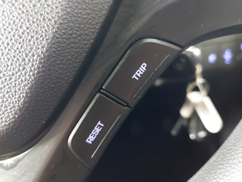 Used Hyundai i10 2017 for sale - 77767574: Photo 15