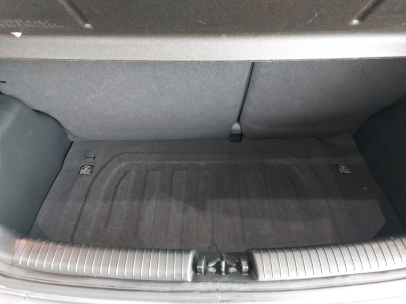 Used Hyundai i10 2017 for sale - 77767574: Photo 8