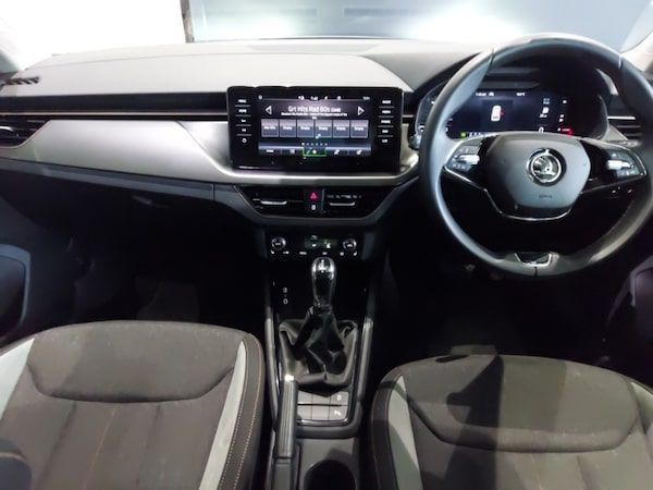 Used Skoda Kamiq 2022 for sale - 76233328: Photo 2