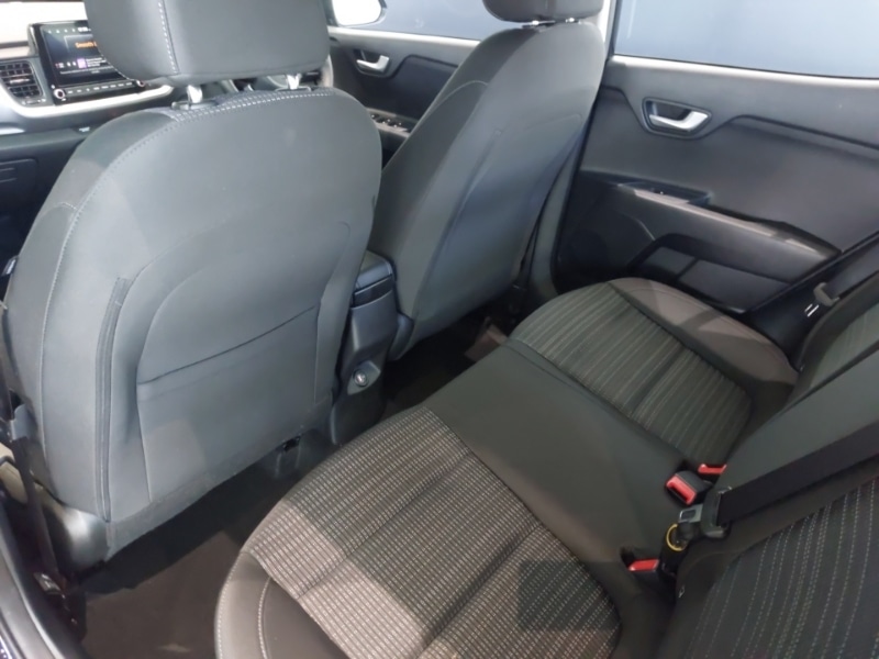 Used Kia Stonic 2025 for sale - 76478988: Photo 6