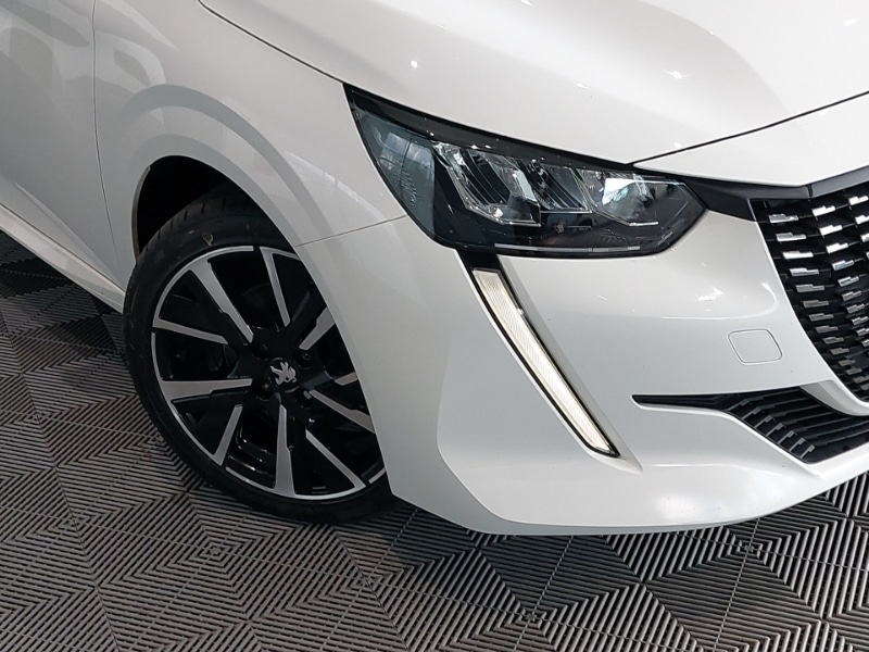 Used Peugeot 208 2020 for sale - 76384131: Photo 9