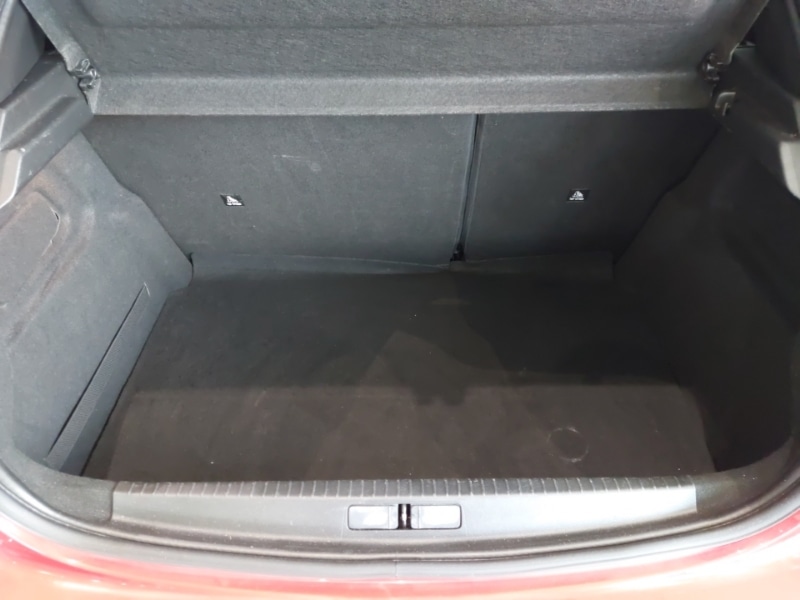 Used Peugeot 208 2020 for sale - 77948141: Photo 8