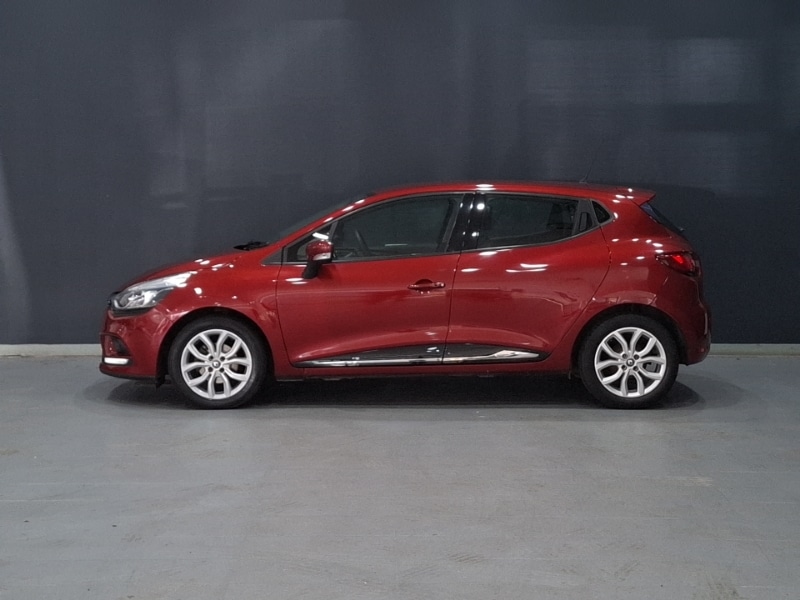 Used Renault Clio 2017 for sale - 76471474: Photo 4