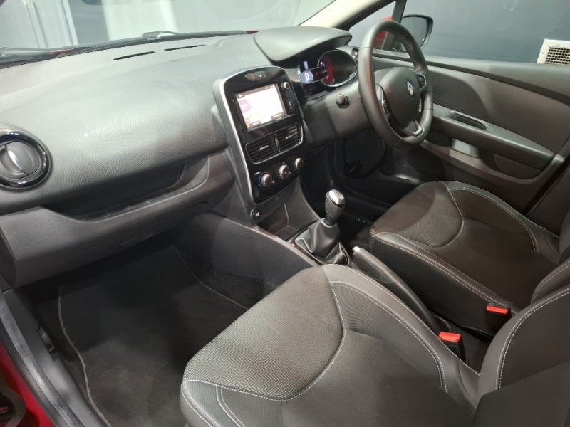 Used Renault Clio 2017 for sale - 76471474: Photo 5