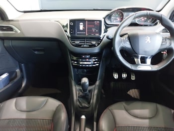 Used Peugeot 208 2017 for sale - 79175868: Photo