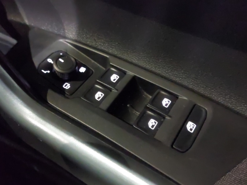 Used Volkswagen Polo 2024 for sale - 77028478: Photo 19