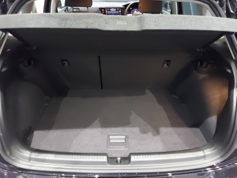 Used Volkswagen Polo 2024 for sale - 77028478: Photo 8