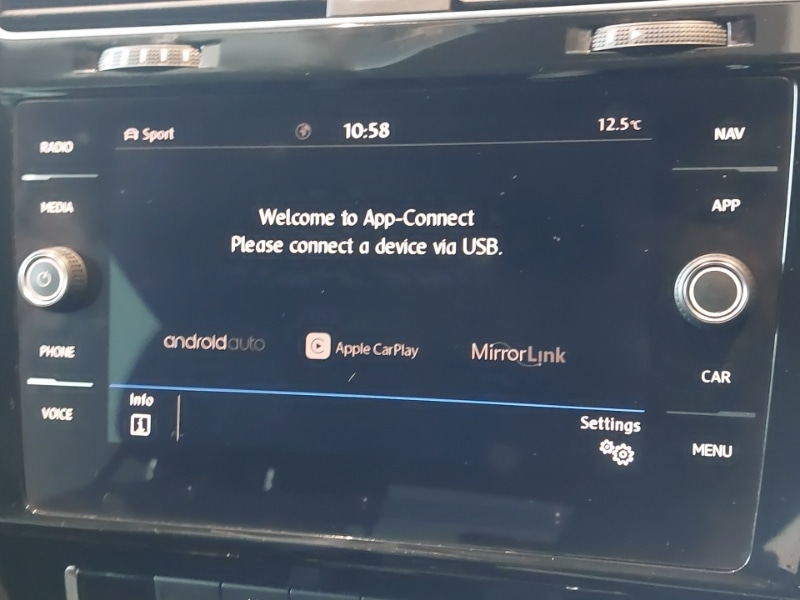 Used Volkswagen Golf 2019 for sale - 76533451: Photo 19