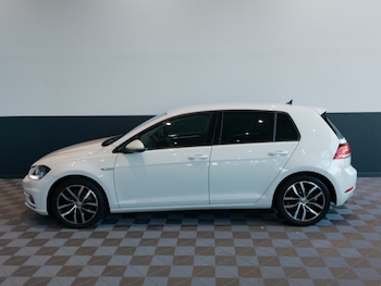 Used Volkswagen Golf 2019 for sale - 76533451: Photo
