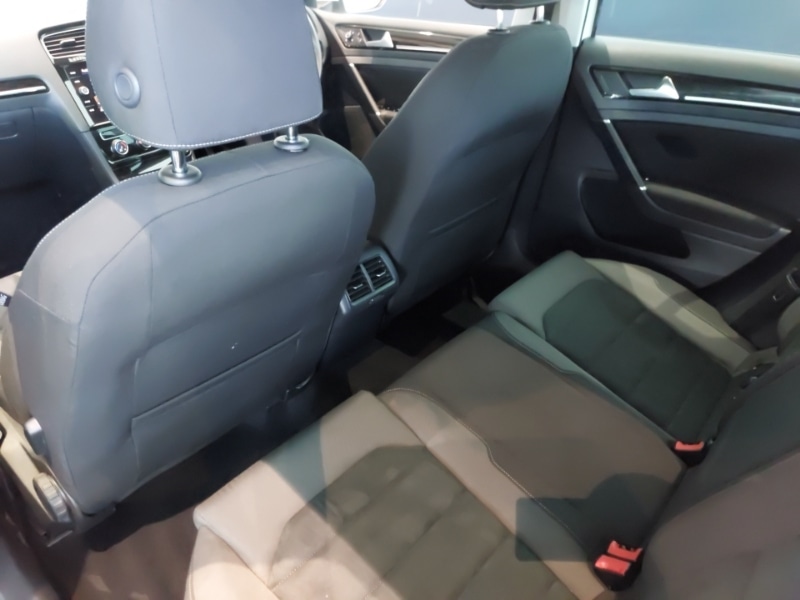 Used Volkswagen Golf 2019 for sale - 76533451: Photo 6