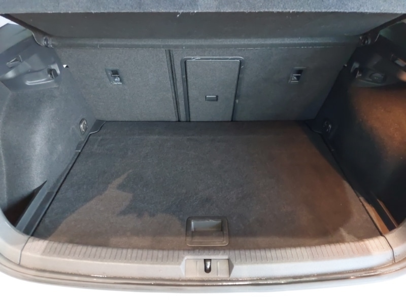 Used Volkswagen Golf 2019 for sale - 76533451: Photo 8