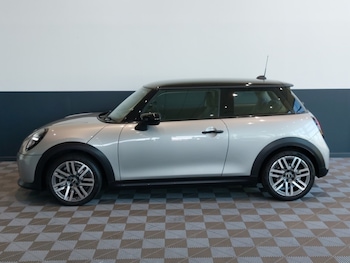 Used MINI Cooper 2025 for sale - 79078036: Photo
