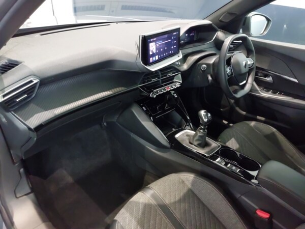 Used Peugeot 2008 2023 for sale - 76275653: Photo 5