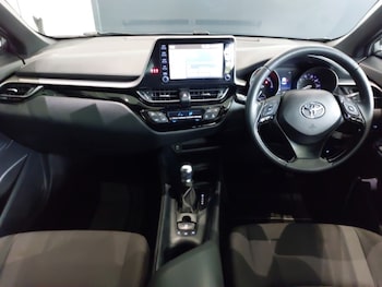 Used Toyota C-HR 2021 for sale - 75633976: Photo