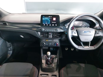 Used Ford Focus 2018 for sale - 79573696: Photo