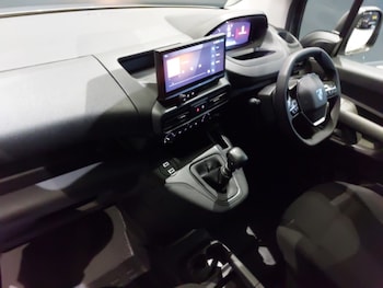 Used Peugeot Partner 2024 for sale - 77141605: Photo