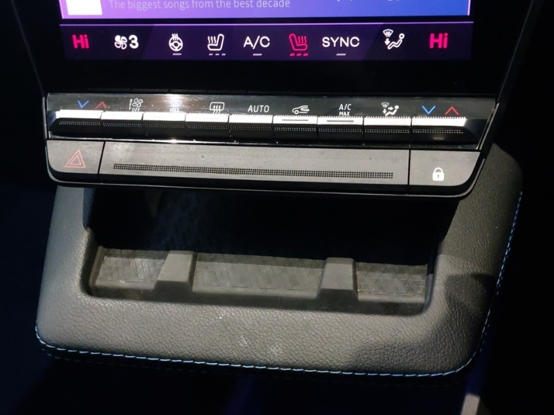 Used Renault Scenic E-Tech 2024 for sale - 77214027: Photo 17