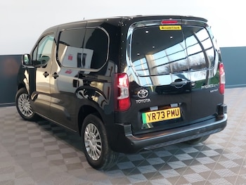 Used Toyota ProAce 2023 for sale - 77028553: Photo