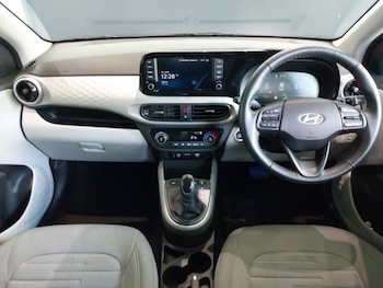 Used Hyundai i10 2024 for sale - 78656485: Photo