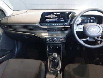 Used Hyundai i20 2024 for sale - 78928574: Photo