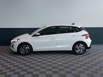 Used Hyundai i20 2024 for sale - 78928574: Photo