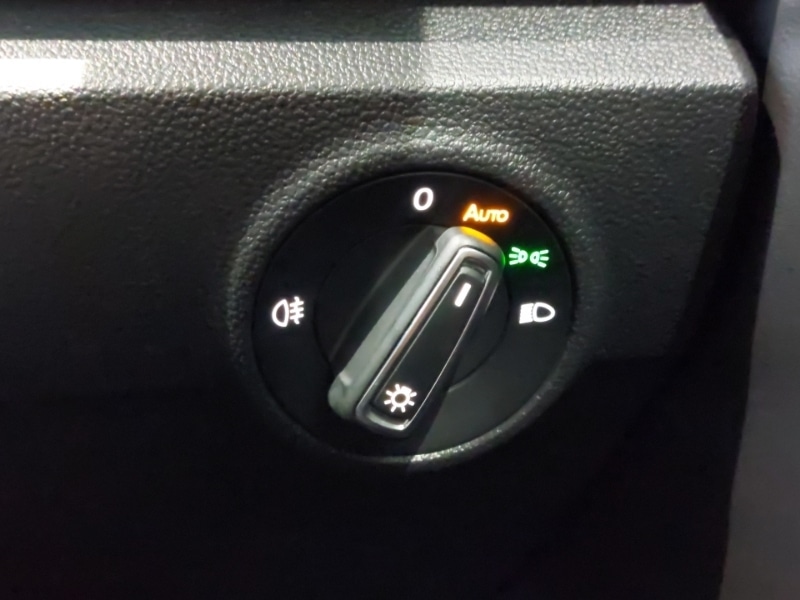 Used Volkswagen T-Roc 2025 for sale - 77024815: Photo 18