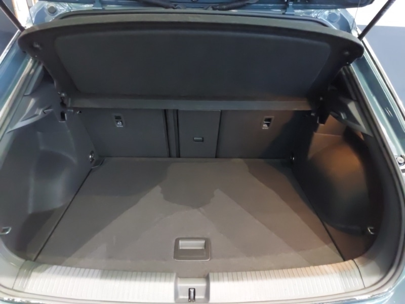 Used Volkswagen T-Roc 2025 for sale - 77024815: Photo 8