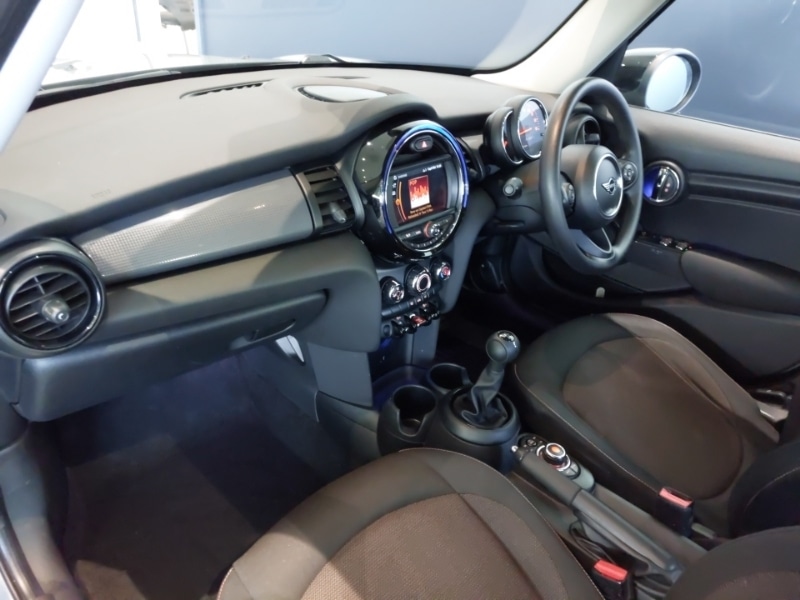 Used MINI Hatch 2019 for sale - 76696019: Photo 5