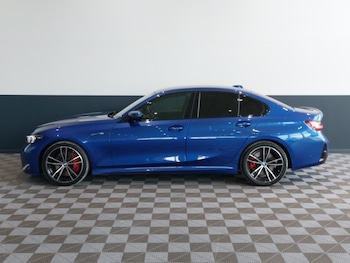 Used BMW 3 Series 2024 for sale - 79195658: Photo