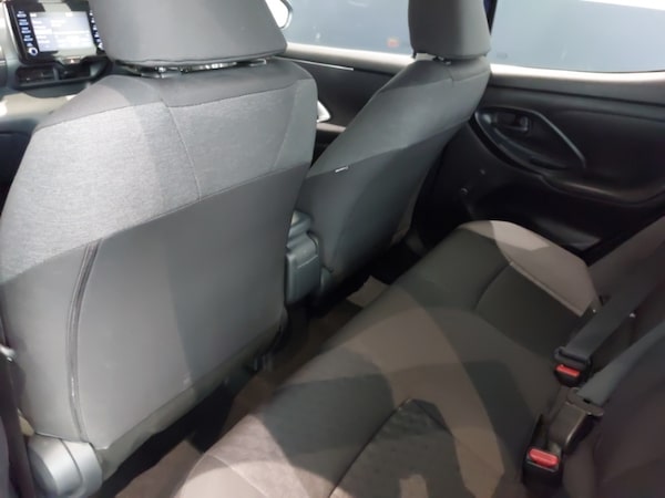 Used Toyota Yaris 2022 for sale - 76321382: Photo 6