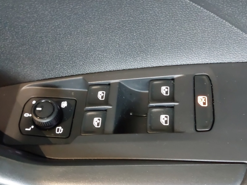 Used Volkswagen T-Cross 2025 for sale - 76533356: Photo 19