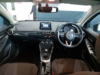 Used Mazda Mazda2 2021 for sale - 78369577: Photo