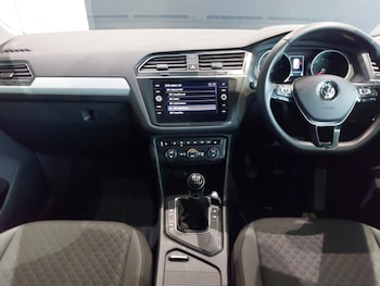 Used Volkswagen Tiguan 2017 for sale - 76464825: Photo