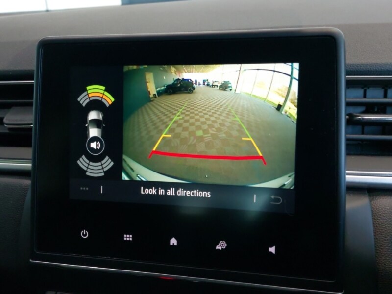 Used Renault Captur 2023 for sale - 77818379: Photo 11