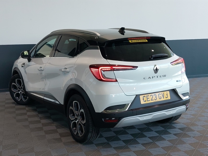 Used Renault Captur 2023 for sale - 77818379: Photo 3