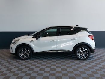 Used Renault Captur 2023 for sale - 77818379: Photo