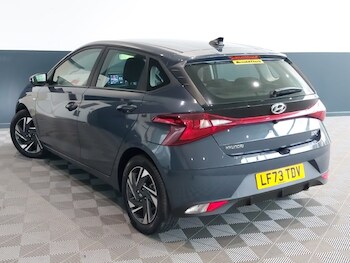 Used Hyundai i20 2023 for sale - 77252209: Photo