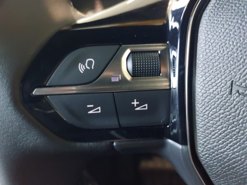 Used Peugeot 2008 2025 for sale - 76393228: Photo 14