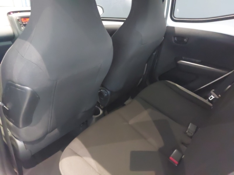 Used Toyota AYGO 2018 for sale - 77228800: Photo 6