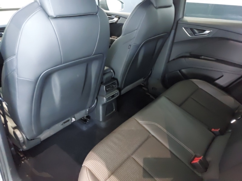Used Audi Q4 e-tron 2021 for sale - 77969333: Photo 6