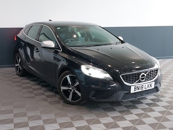 Used Volvo V40 2018 for sale - 78856692: Photo