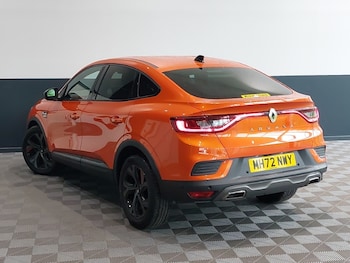 Used Renault Arkana 2023 for sale - 78634403: Photo