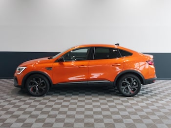 Used Renault Arkana 2023 for sale - 78634403: Photo