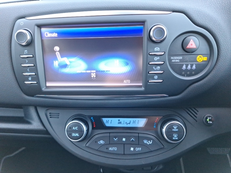 Used Toyota Yaris 2018 for sale - 76978423: Photo 14