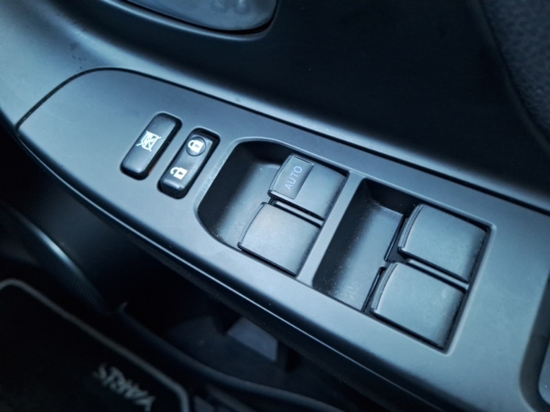 Used Toyota Yaris 2018 for sale - 76978423: Photo 17